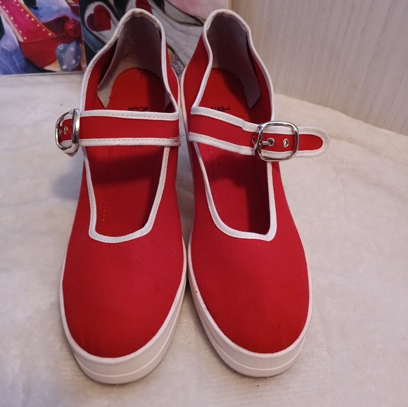 Nine West heels - Picture 2 of 7